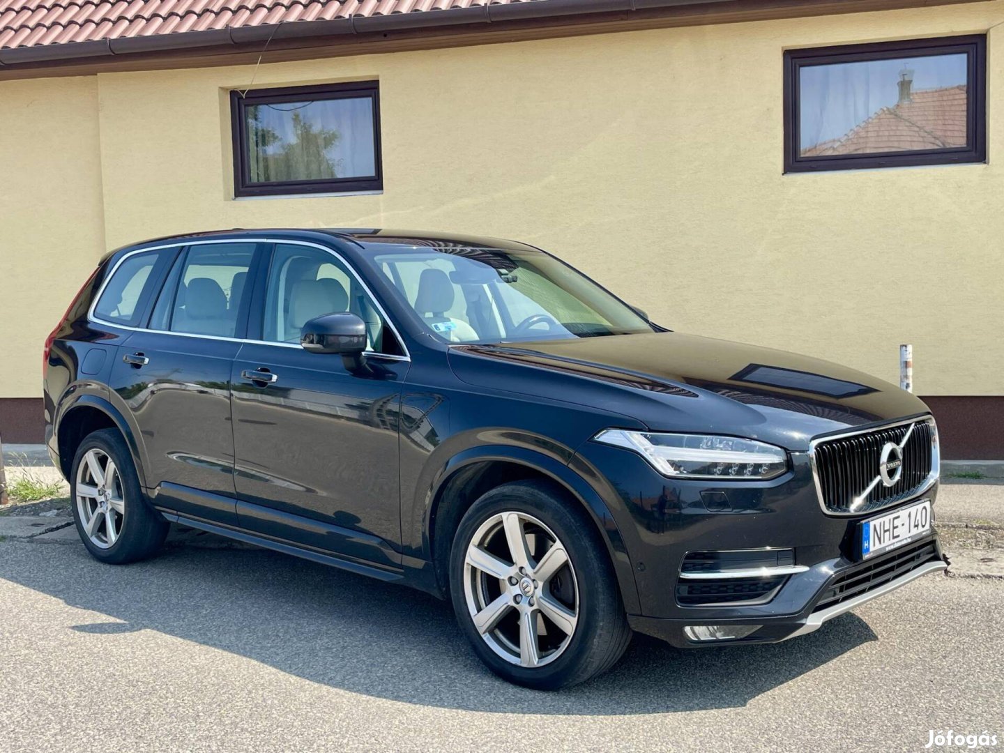 Volvo XC90 2.0 [D5] Momentum Geartronic (7 szem...